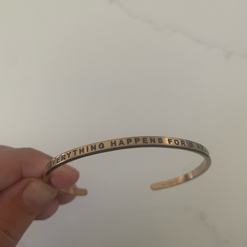 Mantra Band everything happens for a reason great condition gold